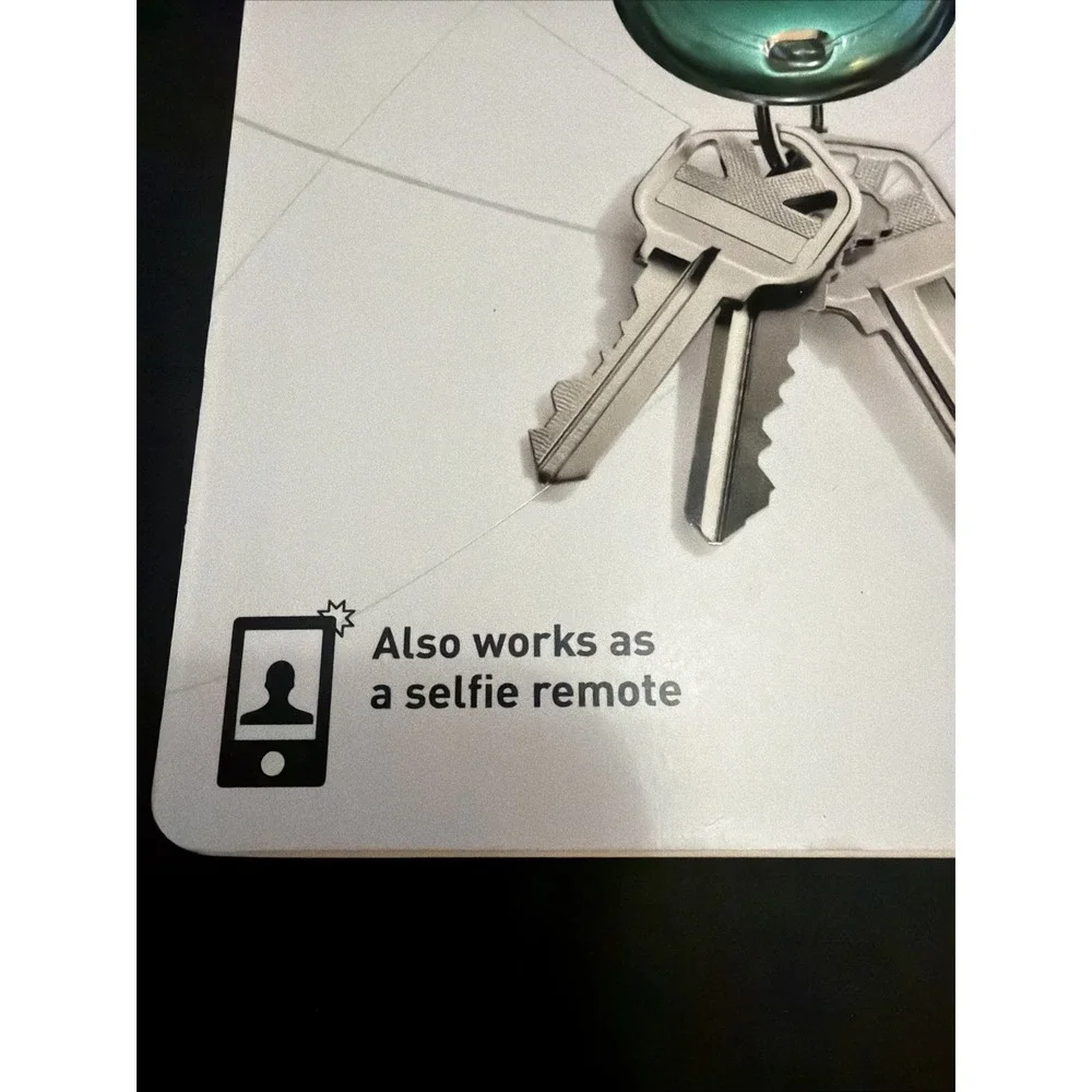 Orbit - Find Your Keys, Find Your Phone And Take A Selfie - Emerald Green